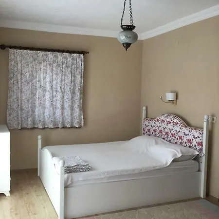 Kır Evi Sahin Tepesi Terrace
